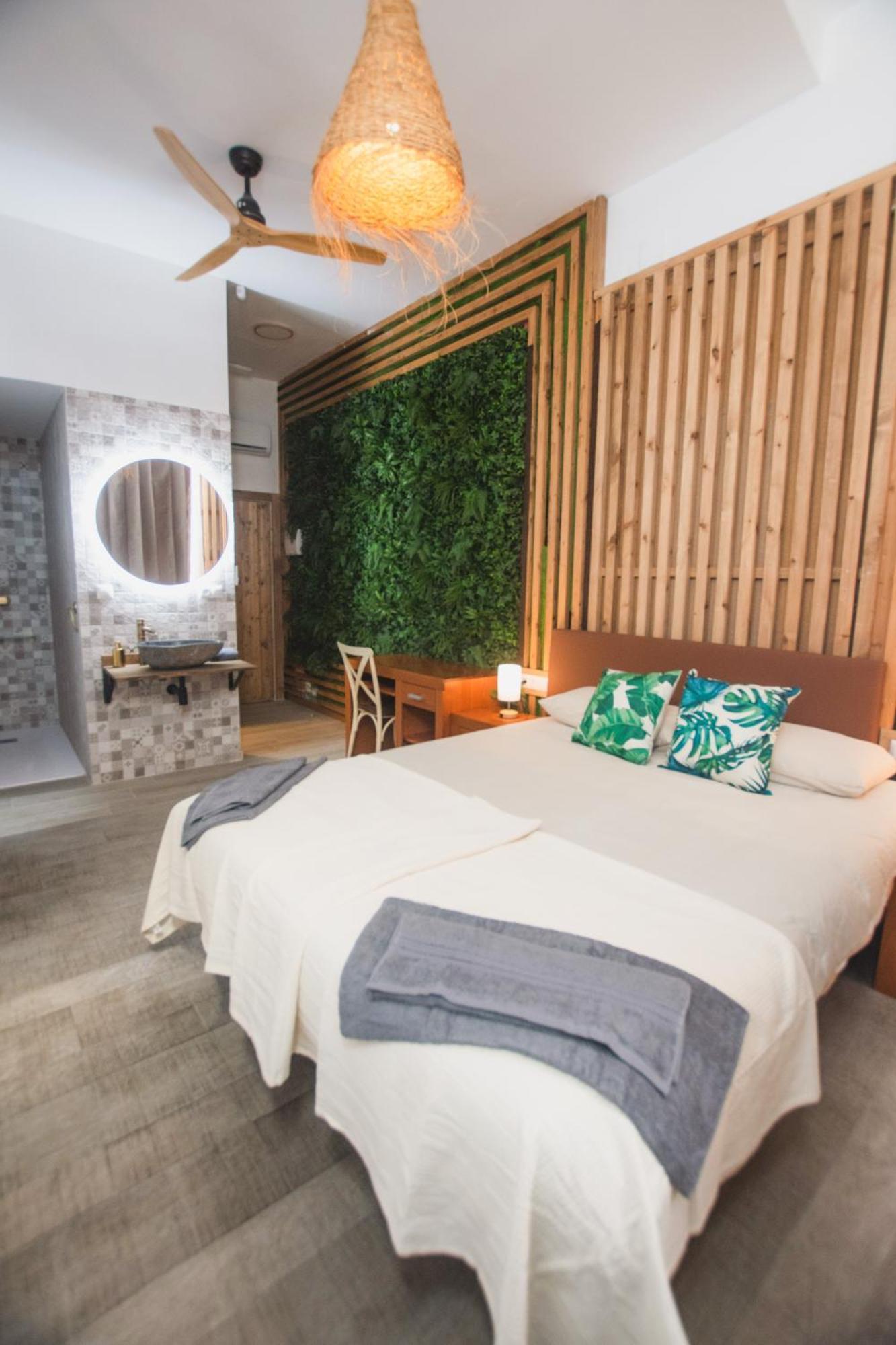 אלבוראיה Banana Beach Patacona Rooms מראה חיצוני תמונה