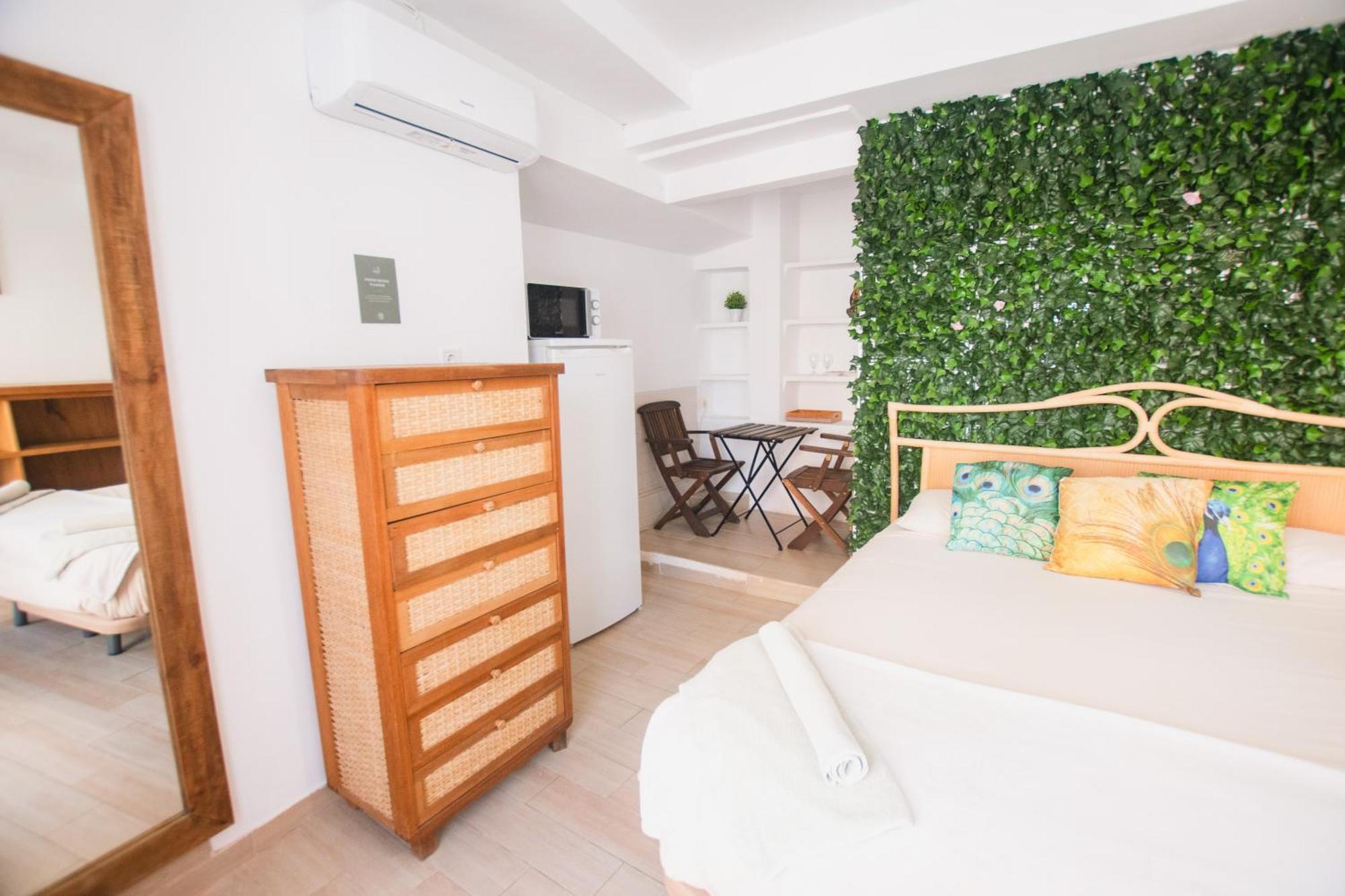 אלבוראיה Banana Beach Patacona Rooms מראה חיצוני תמונה